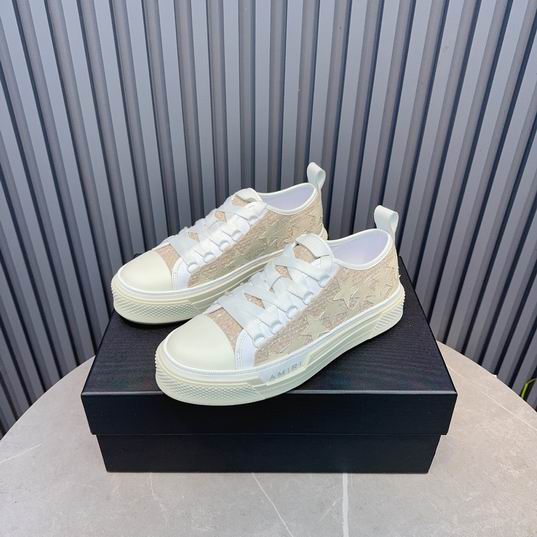 AMIRI Star Detail Low-Top Sneakers – White & Cream