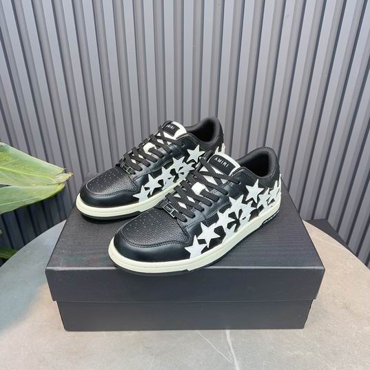 AMIRI Star Detail Low-Top Sneakers – Black & White